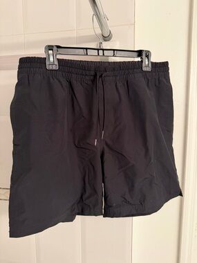 Vans Black Board Shorts - Men’s Size XL - Swim Trunks Athletic Skate - 5" Inseam